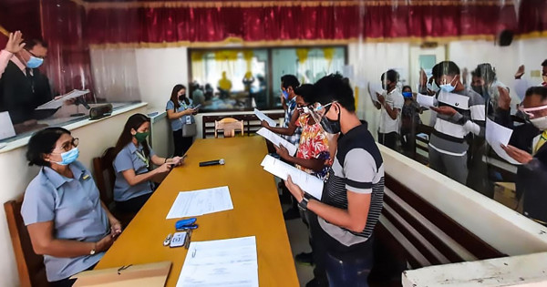 18 farmers in Masbate take oath as agrarian reform beneficiaries | News ...