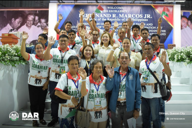 18 ARBs ng DARPO Pangasinan dumalo sa pagpresenta kay Pangulong Ferdinand R. Marcos, JR ng IRR ng RA 11953 sa Manila noong Setyembre 12, 2023. 