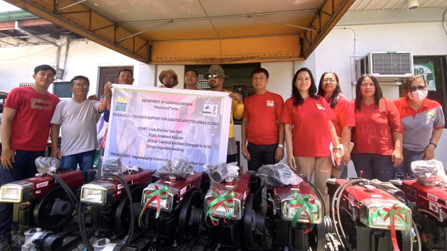 Tarlac farmers’ orgs receive Php4.3-M worth of farm machines, equipment from DAR