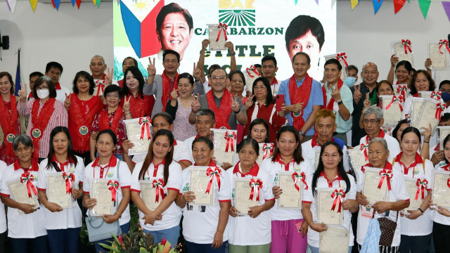 230 CALABARZON farmers receive land titles from DAR