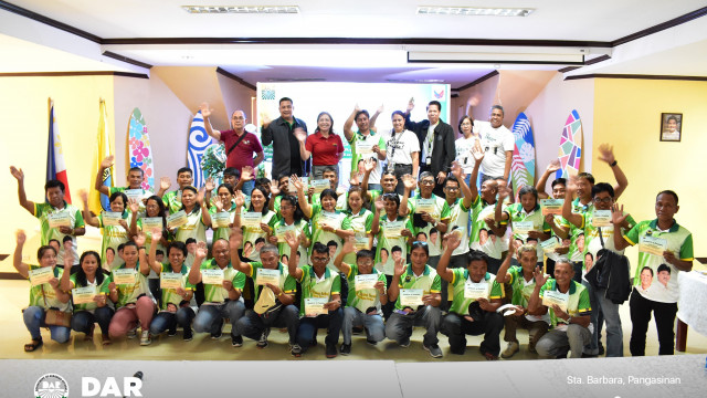 LOOK: 106 Pangasinan farmers graduate from DAR’s Farm Business School Project [PRESS RELEASE] DAR Pangasinan - FBS graduation - January 19, 2024