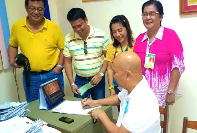 Farming community receives P1.7-M assistance from DAR | News ...