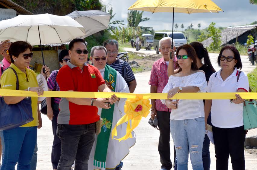 DAR turns over P18.4-M farm-to market road for farmers | News ...